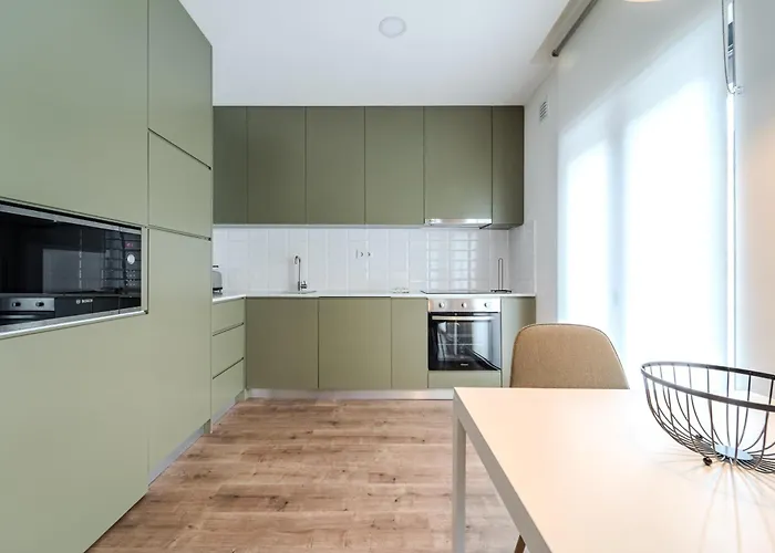 Apartament Lz By House And People